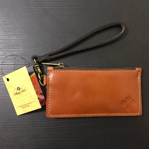 NWT Patricia Nash Almeria Credit Card Wristlet - Picture 4 of 5